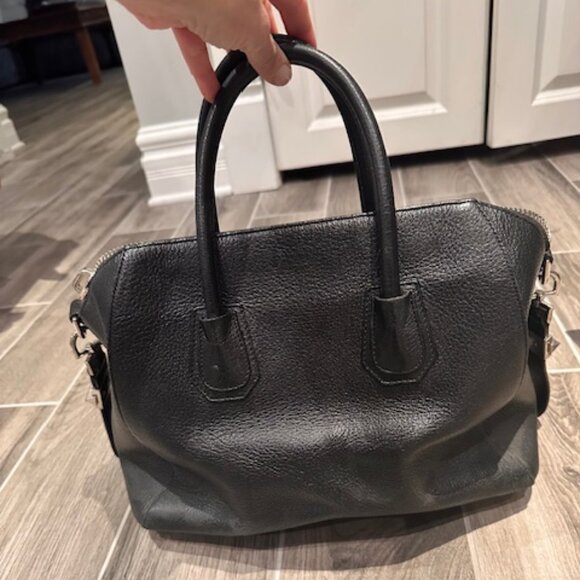 Givenchy Antigona Medium tote bag - Picture 3 of 4